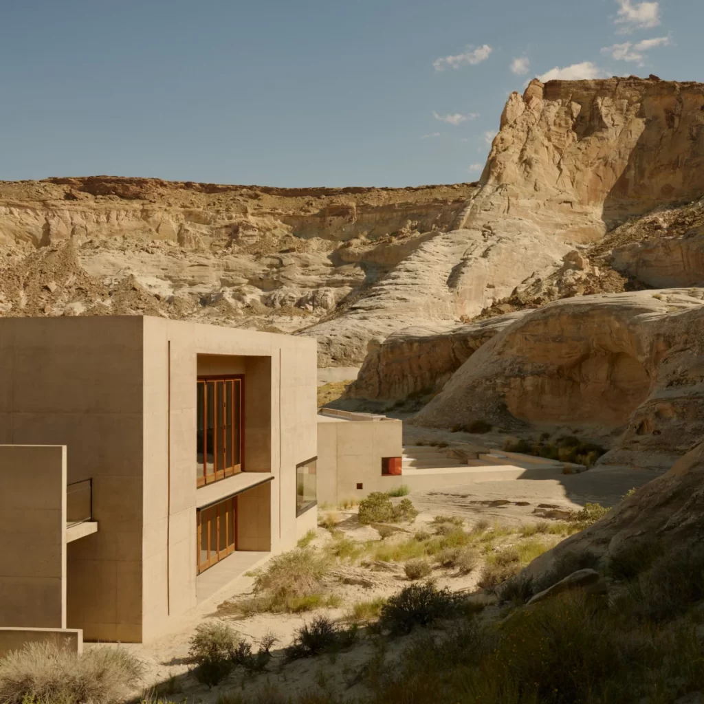 amangiri cool girl wedding venue